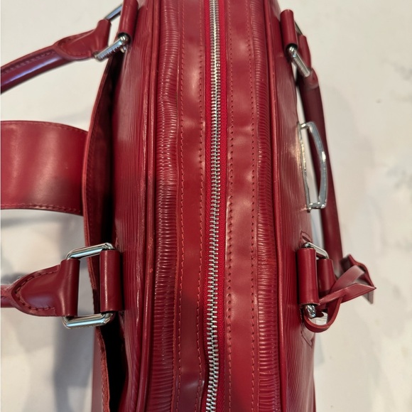 Authentic Louis Vuitton Montaigne Bowling Epi bag - Picture 12 of 16